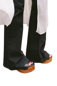 Front Row Wrap Clogs